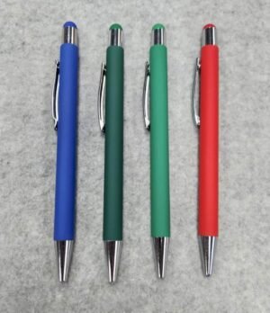 lapoicero-plastico Lapicero metálico