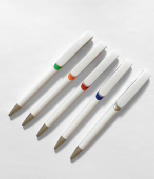 Lapiceros de plástico